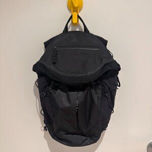 Lululemon backpack